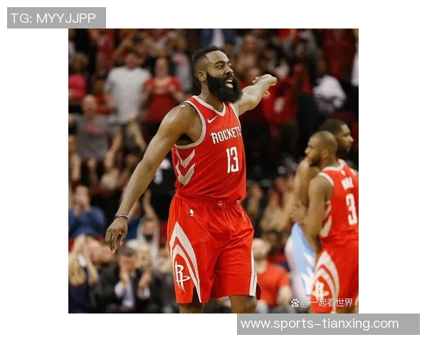 哈登半场表现亮眼三投两中助攻9次助力球队进攻展现全能风采 哈登半场表现亮眼三投两中助攻9次助力球队进攻展现全能风采