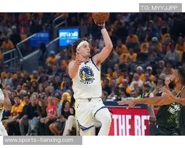 波杰姆斯基谈控卫职责:平衡球权分配与保持个人节奏的重要性 波杰姆斯基谈控卫职责:平衡球权分配与保持个人节奏的重要性