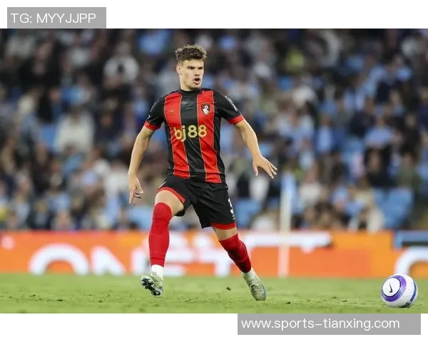 斯基拉确认与后卫詹卢卡曼奇尼续约至2029年助力罗马计划 斯基拉确认与后卫詹卢卡曼奇尼续约至2029年助力罗马计划