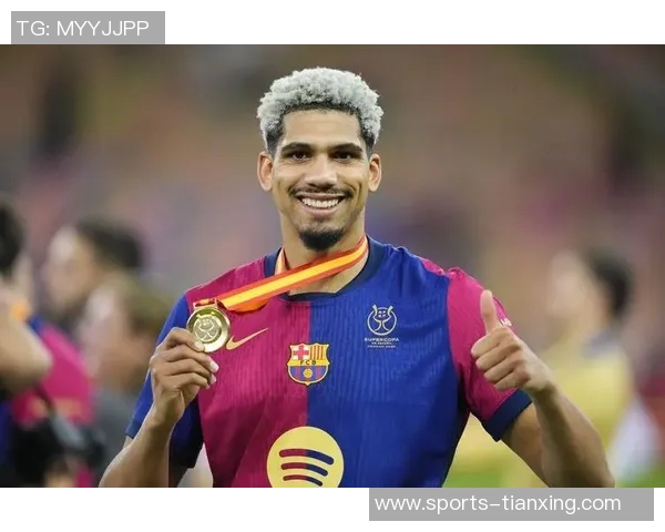 阿劳霍在俱乐部耐心等待中逐步恢复训练无压力回归时机尚待确定